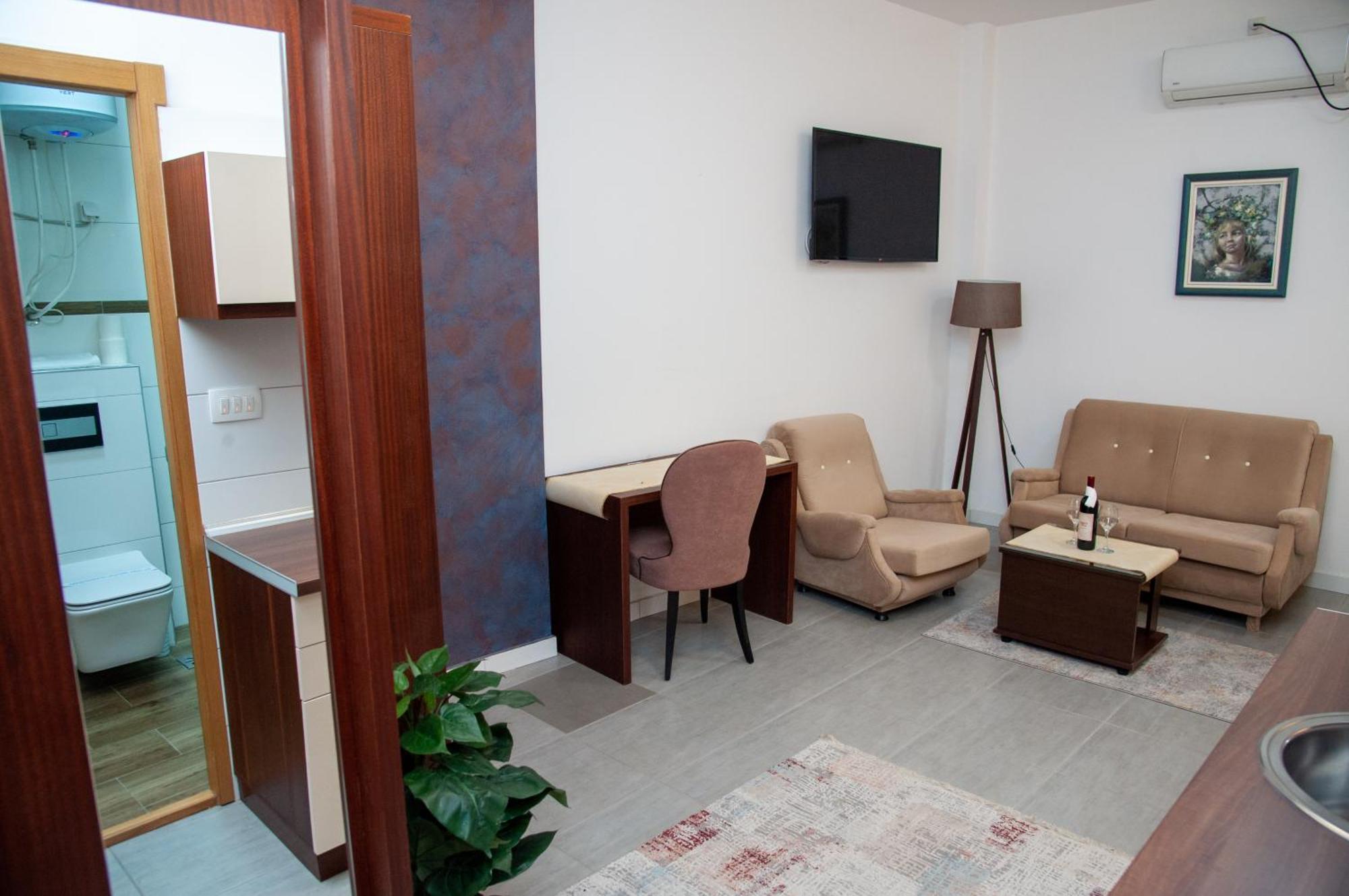 Hotel North City Titova Mitrovica Extérieur photo