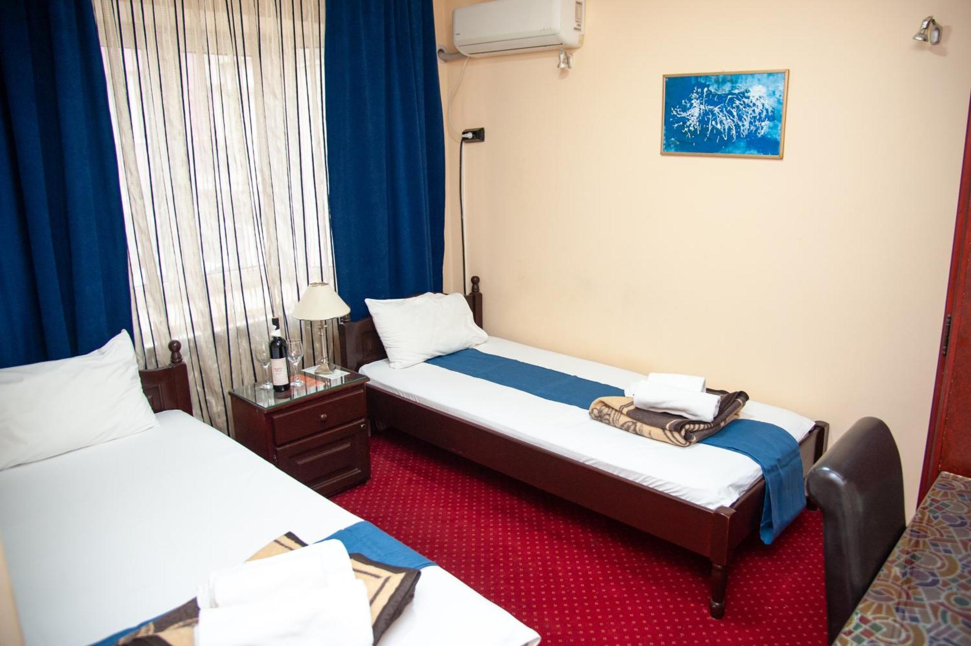 Hotel North City Titova Mitrovica Extérieur photo