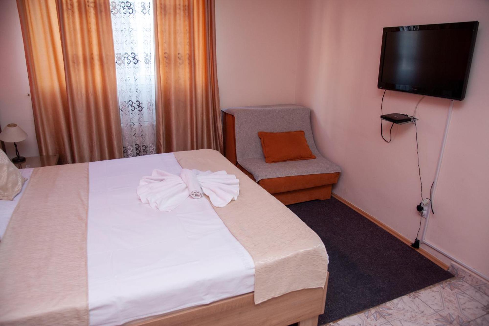 Hotel North City Titova Mitrovica Extérieur photo