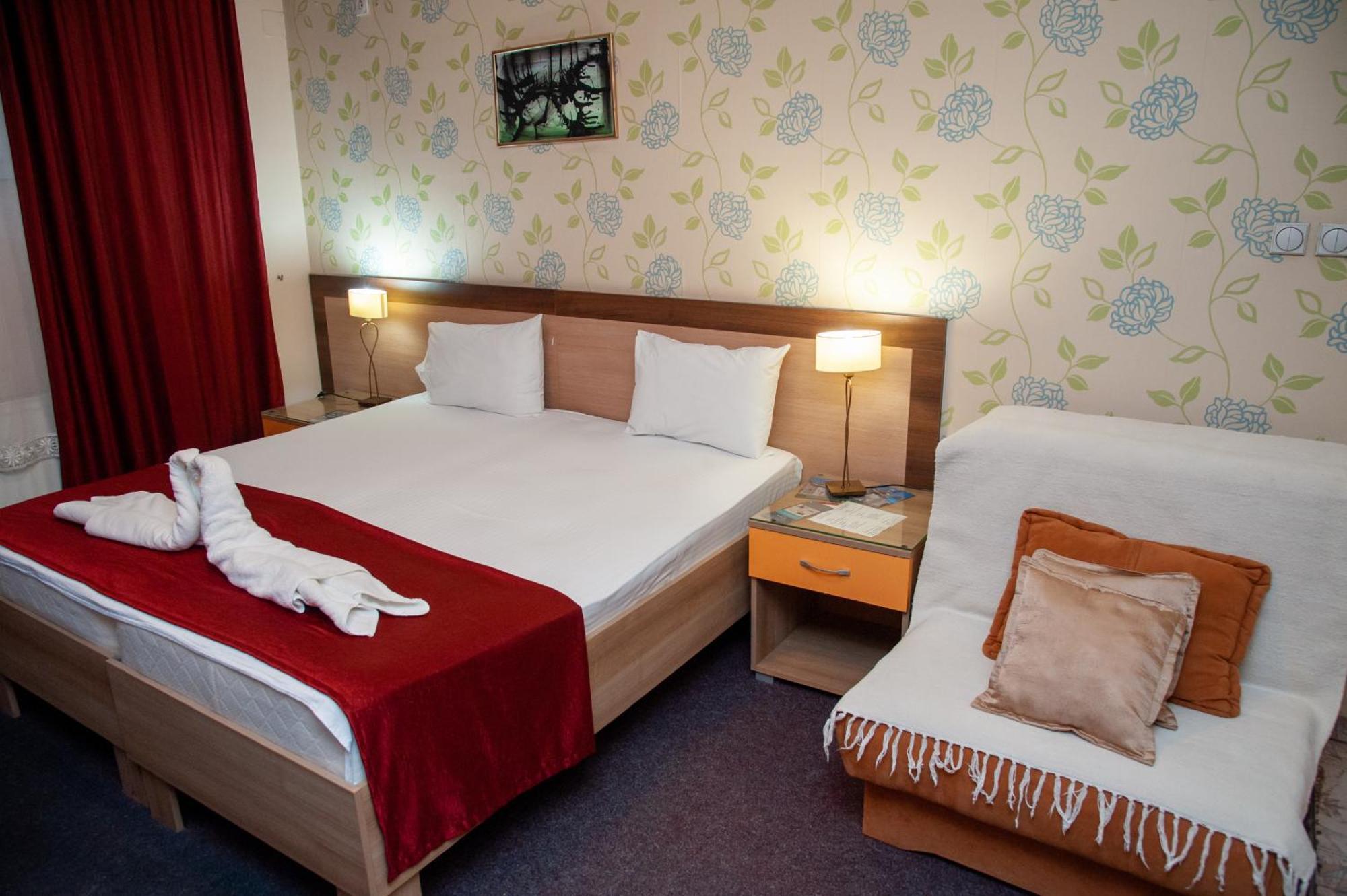 Hotel North City Titova Mitrovica Extérieur photo